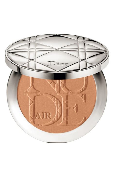 reviews of 003 Cinnamon, a Dior Diorskin Nude Air Tan Powder 